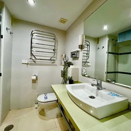 Frontal Sea View Benalbeach Apartment